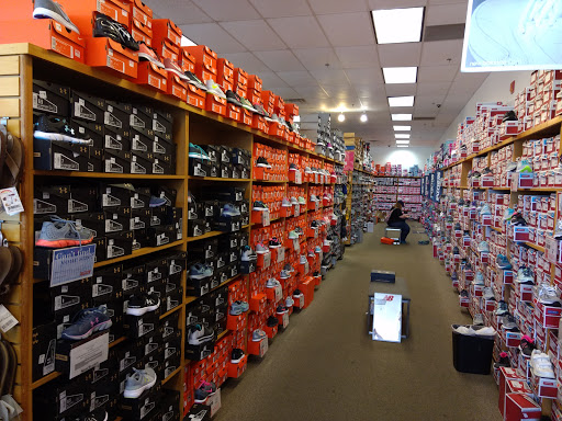 Shoe Store «Shoe Station», reviews and photos, 4601 Montgomery Hwy #500, Dothan, AL 36303, USA