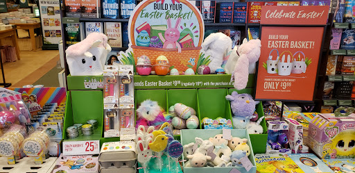 Book Store «Barnes & Noble», reviews and photos, 5380 US-14, Crystal Lake, IL 60014, USA