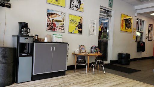 Tire Shop «Tires Plus», reviews and photos, 1865 N Flamingo Rd, Sunrise, FL 33323, USA