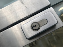 J & B Auto Locksmith - Photo 6 - Car repair in Rockville, MD, Washington