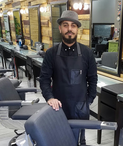 Barber Shop «The Man Barbershop & more», reviews and photos, 2822 S Alafaya Trail #190, Orlando, FL 32828, USA