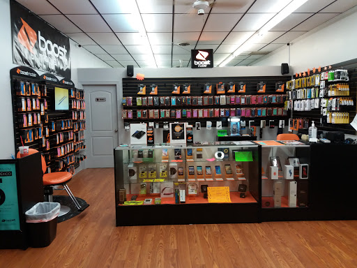 Telecommunications Service Provider «Boost Mobile Store by G&D Group», reviews and photos, 6333 Jahnke Rd, Richmond, VA 23225, USA