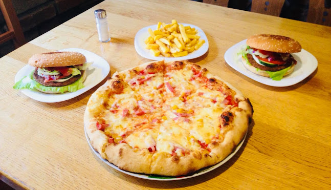 Értékelések erről a helyről: Griff Caffe Pizzéria és Pub, Veszprém - Pizza