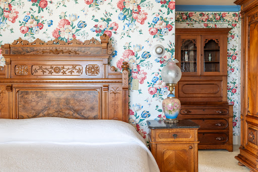 Martine Inn image