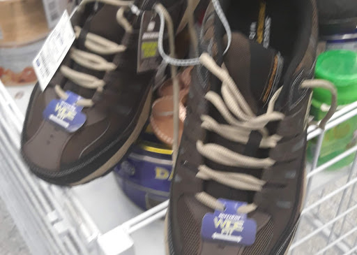 Shopping Mall «Foothill Square Shopping Center», reviews and photos, 10700 MacArthur Blvd #200, Oakland, CA 94605, USA