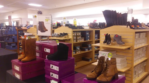 Department Store «Bon-Ton», reviews and photos, 6929 Williams Rd, Niagara Falls, NY 14304, USA