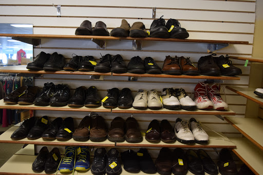 Thrift Store «Boomerangs Resale Store», reviews and photos, 1133 N Sherman Ave, Madison, WI 53704, USA