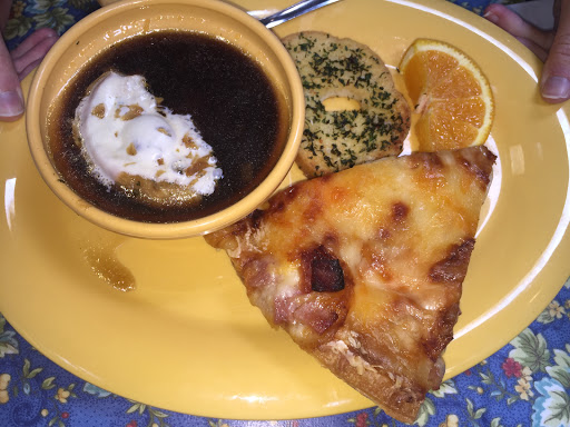 Restaurant «La Baguette French Bread and Pastry Shop», reviews and photos, 3088 Poplar Ave, Memphis, TN 38111, USA