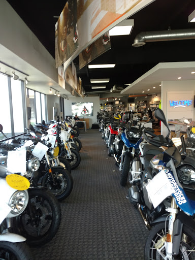 BMW Motorcycle Dealer «BMW Motorcycles of Escondido», reviews and photos, 499 N Hale Ave, Escondido, CA 92029, USA