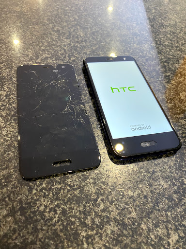 Electronics Repair Shop «Cellfone MD - cell phone repair», reviews and photos, 7637 N Milwaukee Ave, Niles, IL 60714, USA