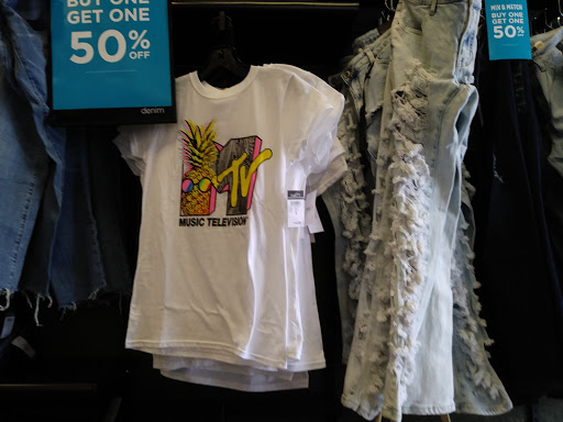 Clothing Store «rue21», reviews and photos, 1140 Brickyard Rd, Salt Lake City, UT 84106, USA