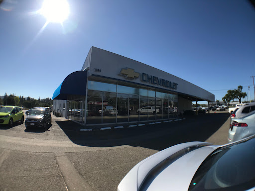 Used Car Dealer «McConnell Chevrolet», reviews and photos, 1395 Healdsburg Ave, Healdsburg, CA 95448, USA