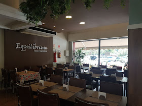 Equilibrium Restaurante