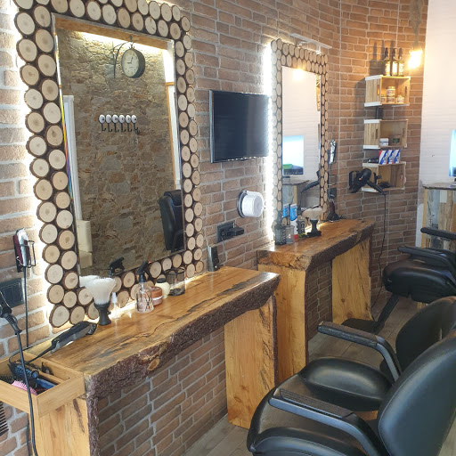 Peluquería Elegance en Malgrat de Mar, Barcelona