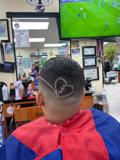 Barber Shop «CANEVARO BARBERSHOP», reviews and photos, 32 5th Ave, Bay Shore, NY 11706, USA