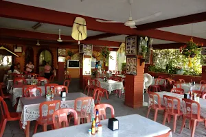 Restaurant y Marisquería Kenia image