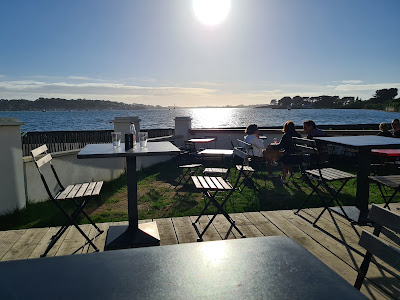 Bzzzt Café à Plouguerneau