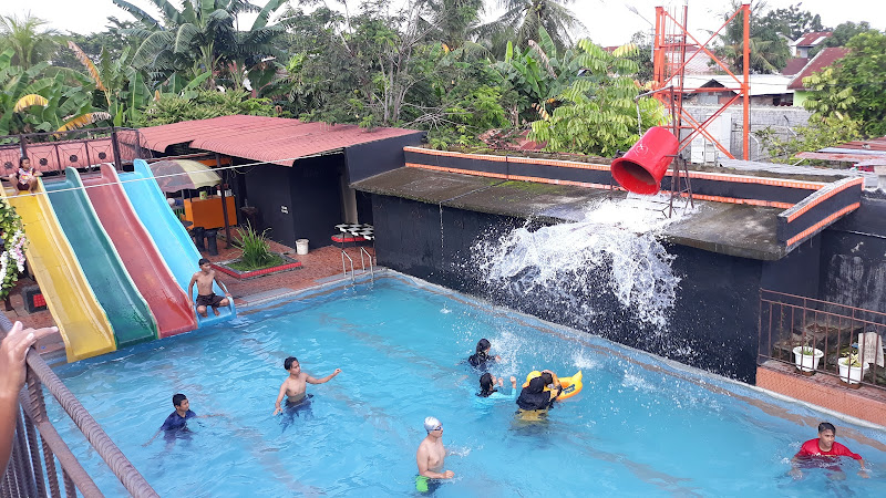 Kolam Renang Bali House