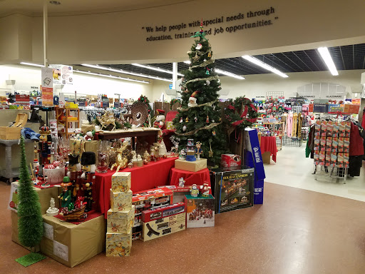 Thrift Store «South Hill Goodwill», reviews and photos, 12915 Meridian E, Puyallup, WA 98373, USA
