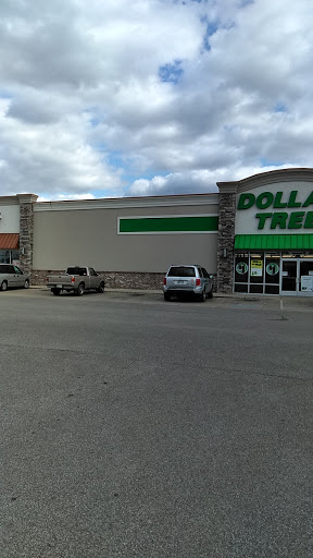 Dollar Store «Dollar Tree», reviews and photos, 556 E Main St, Hohenwald, TN 38462, USA