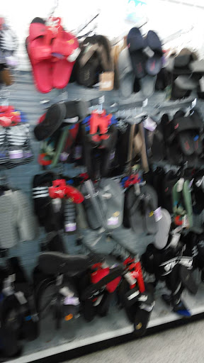 Clothing Store «Ross Dress for Less», reviews and photos, 2020 N 75th Ave, Phoenix, AZ 85035, USA