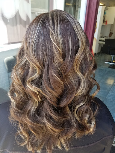 Beauty Salon «M Colors Beauty Salon», reviews and photos, 1347 Long Beach Blvd, Long Beach, CA 90813, USA