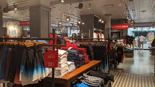 Clothing Store «Hollister Co.», reviews and photos, 19575 Biscayne Blvd #1335, Aventura, FL 33180, USA