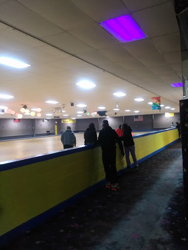 Amusement Center «Star City Skate & Play», reviews and photos, 1131 N Wesleyan Blvd, Rocky Mount, NC 27804, USA