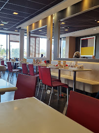 Atmosphère du Restauration rapide McDonald's Chambray-les-Tours - n°2