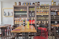 Bar du Restaurant italien La Terra Madre à Paris - n°3