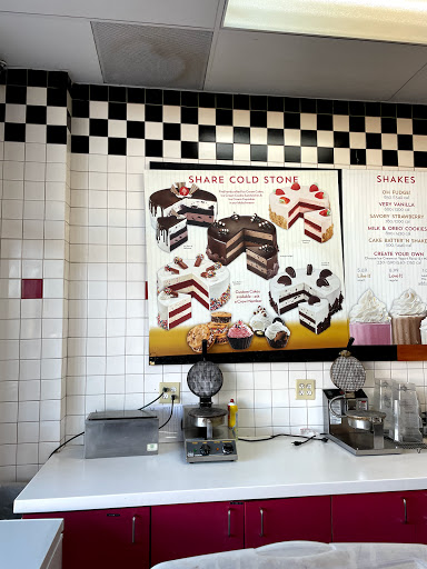 Ice Cream Shop «Cold Stone Creamery», reviews and photos, 1949 E Camelback Rd #162, Phoenix, AZ 85016, USA