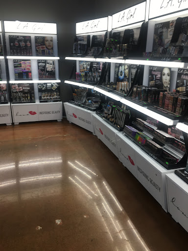 Beauty Supply Store «USA Beauty Supply», reviews and photos, 1100 N Town E Blvd #110a, Mesquite, TX 75150, USA