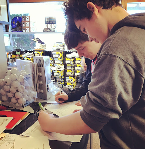 Country Club «Avon Oaks Country Club», reviews and photos, 32300 Detroit Rd, Avon, OH 44011, USA