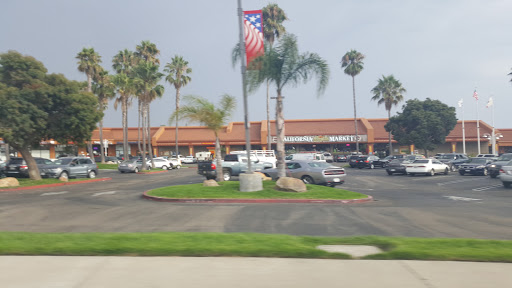 Shopping Mall «Pismo Coast Shopping Plaza», reviews and photos, 555 5 Cities Dr, Pismo Beach, CA 93449, USA
