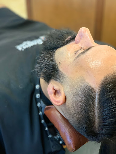 Barber Shop «Seniors Barber Shop», reviews and photos, 13375 W McDowell Rd, Goodyear, AZ 85395, USA