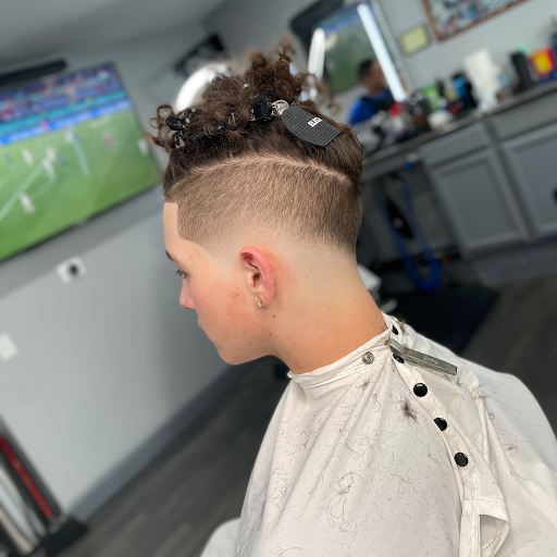 Barber Shop «City Cuts Barbershop», reviews and photos, 126 W Main St, Kutztown, PA 19530, USA