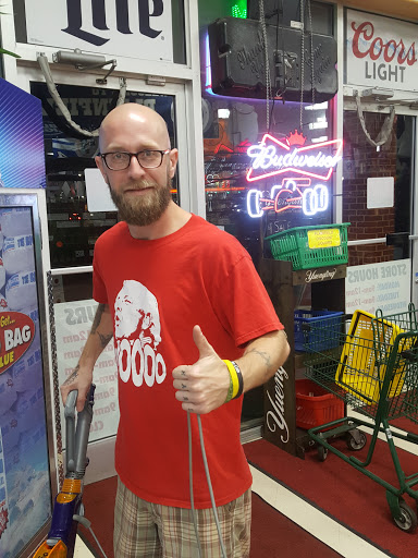 Liquor Store «Plainfield Discount Liquors», reviews and photos, 5975 Cambridge Way, Plainfield, IN 46168, USA