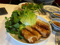 Plats et boissons du Restaurant chinois Chez Ly à Neuilly-sur-Seine - n°6