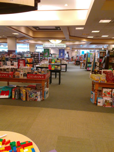 Book Store «Barnes & Noble», reviews and photos, 6134 S Westnedge Ave, Portage, MI 49002, USA