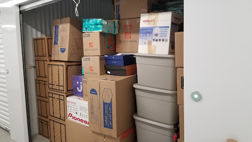 Lock & Leave Storage at Lake Forest image