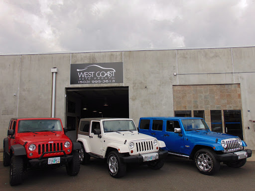 Used Car Dealer «West Coast Auto Group», reviews and photos, 231 NE 10th Ave, Portland, OR 97232, USA