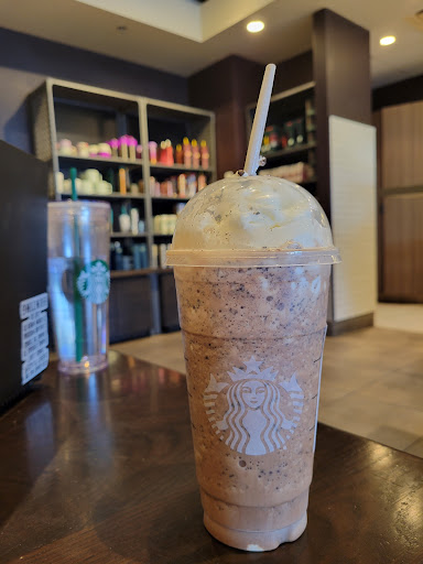 Coffee Shop «Starbucks», reviews and photos, 3765 S Gilbert Rd #107, Gilbert, AZ 85297, USA