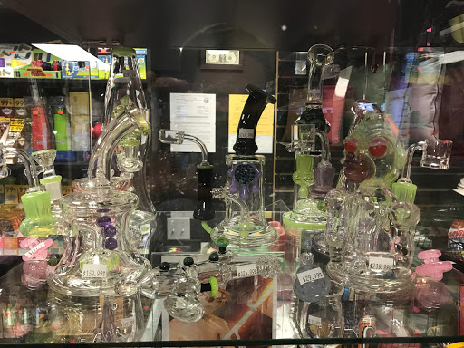Tobacco Shop «Al Sahara Smoke Shop», reviews and photos, 4 Enterprise Dr, Rohnert Park, CA 94928, USA