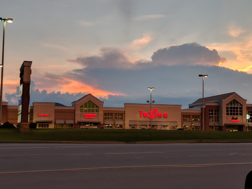 Grocery Store «Ingles Markets», reviews and photos, 3338 Boylston Hwy, Mills River, NC 28759, USA