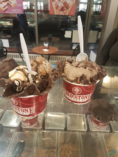 Ice Cream Shop «Cold Stone Creamery», reviews and photos, 1611 Sherman Ave, Evanston, IL 60201, USA