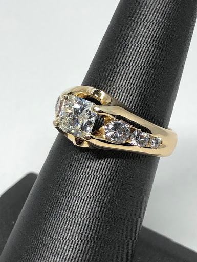 Pawn Shop «A Loan At Last - Pawn Shop and Gun Shop», reviews and photos, 3375 E 47th St S, Wichita, KS 67216, USA