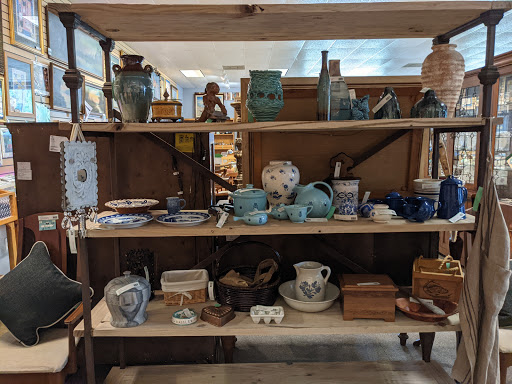 Consignment Shop «Retreat Home & Lifestyle Resale Store», reviews and photos, 1501 US-190, Covington, LA 70433, USA
