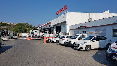 AZUR TRUCKS DISTRIBUTION & RÉPARATION - Villeneuve-Loubet à Villeneuve-Loubet