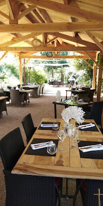Atmosphère du Restaurant Le Jardin de Celina à Valensole - n°17