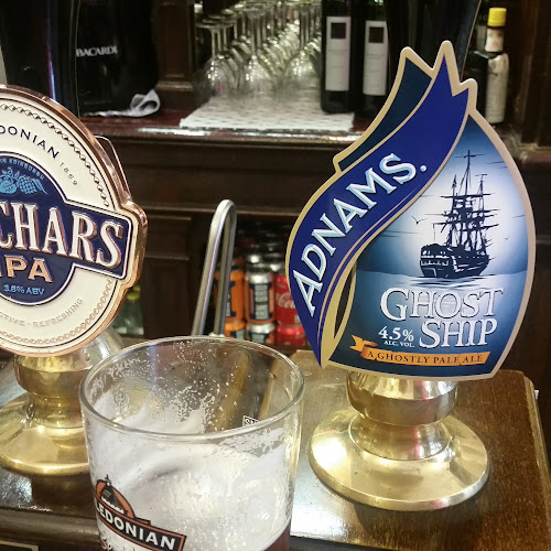 Reviews of Captains Bar in Edinburgh - Pub